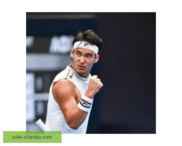 布云朝克特澳网首轮出局仍无胜